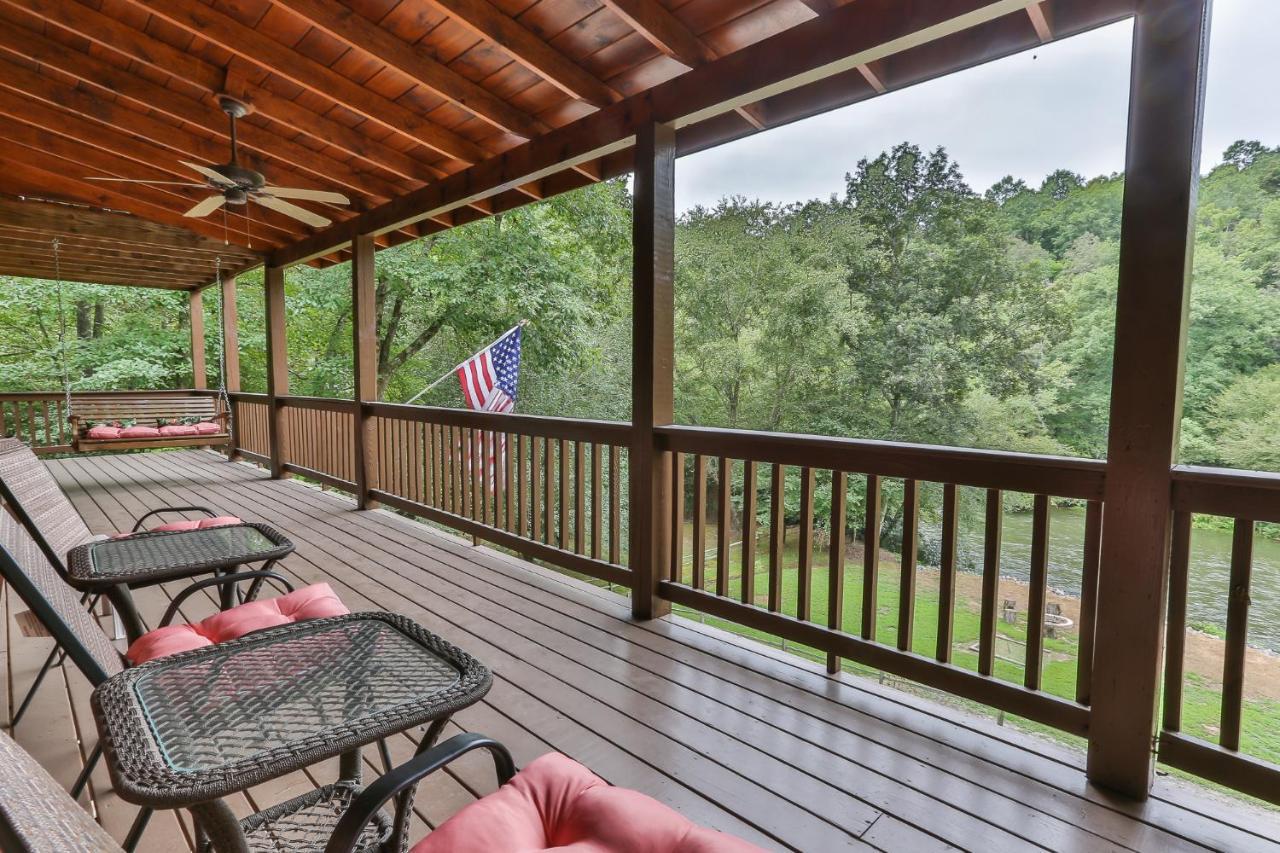 Heaven On The Toccoa Where You Will Enjoy The Sites And Sounds Of The Toccoa River Mineral Bluff Exterior foto